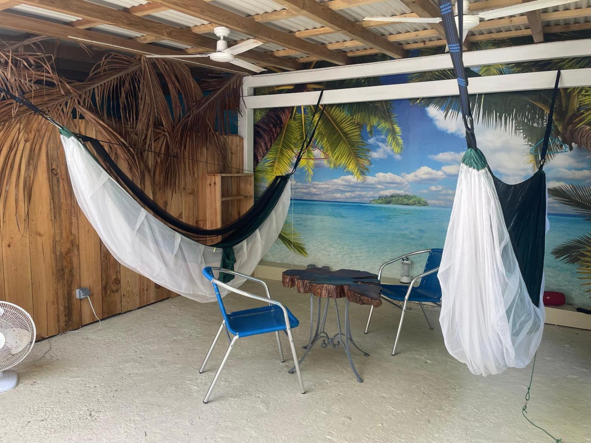 Отель Les Hamacs Aux Saintes Bis Тер-де-О Экстерьер фото